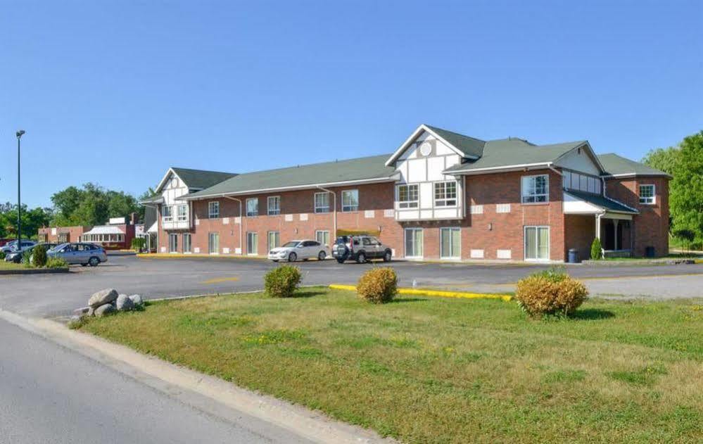 Motel 6-Trenton, On Exterior photo